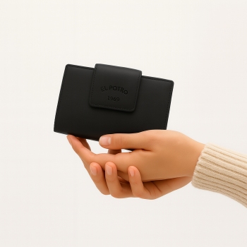 Cartera mediana de piel vacuno color negro-El Potro