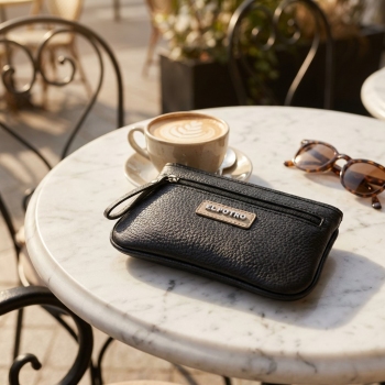 Mondero llavero de piel vacuno color negro-A Z A H A R